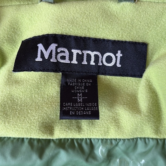 Marmot lime green winter jacket removable hood and snap waist zip close pockets - Picture 13 of 16